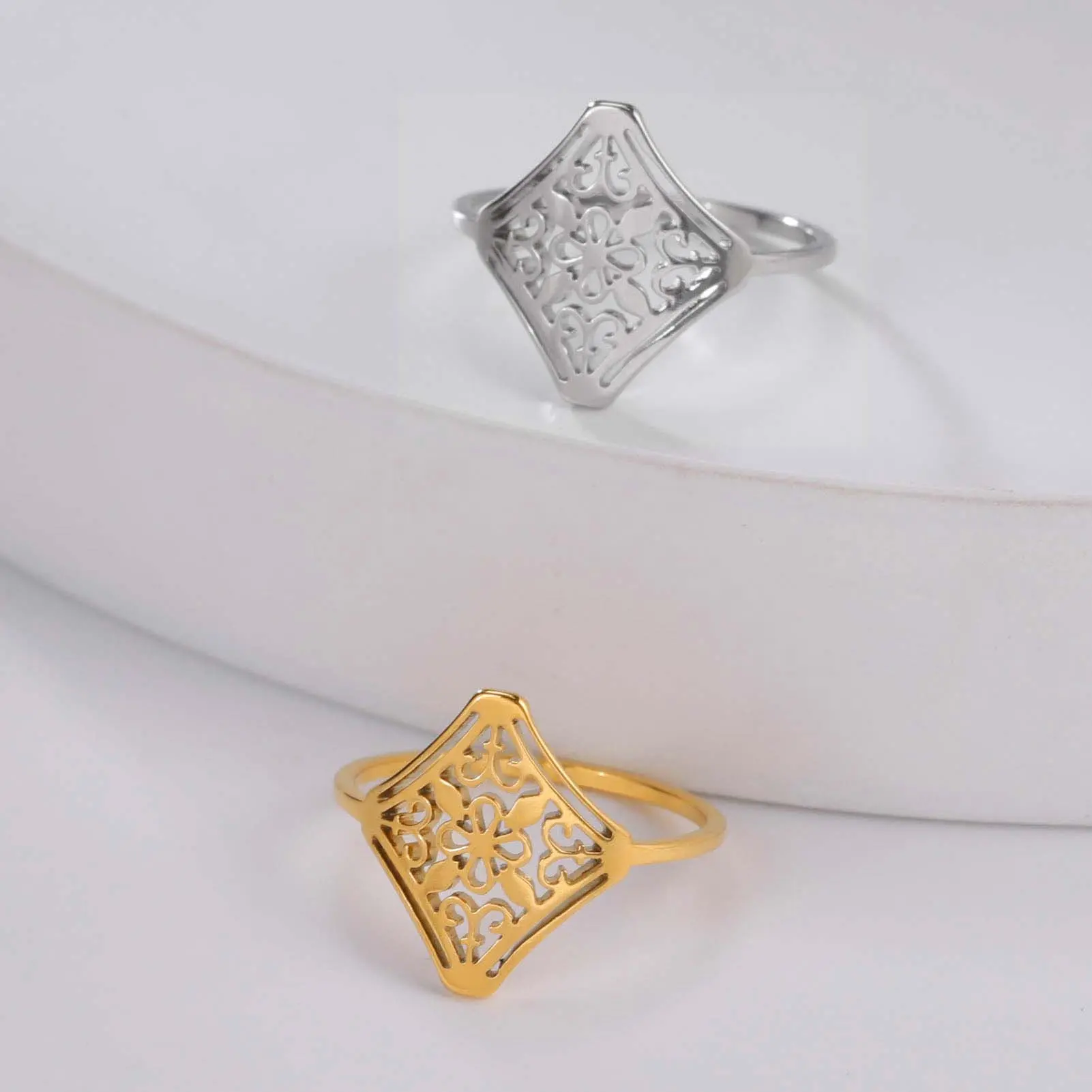 Hollow flower ring closed non-adjustable ring for men and women daily wear gift