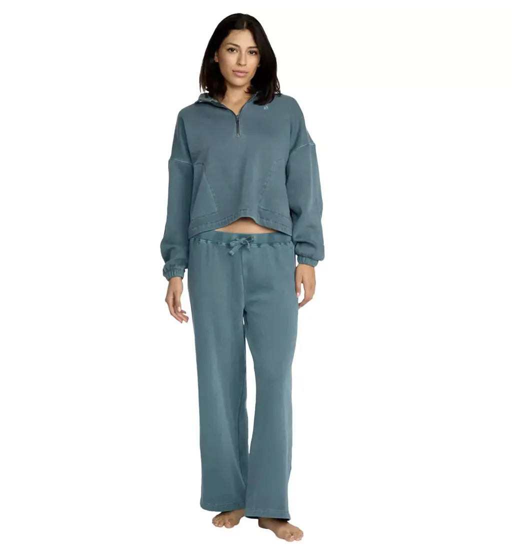 Volcom Women's Stone Soft Casual Comfy OOTD Clean Aesthetic Pants - Cotton-Polyester Blend, Soft Brushed Back Fleece, Stone Wash, Ribbed Drawstring Waistband, Relaxed Fit, Embroidered Logo, Hip-Flattering Women's Bottoms, Hoodie, Fabric