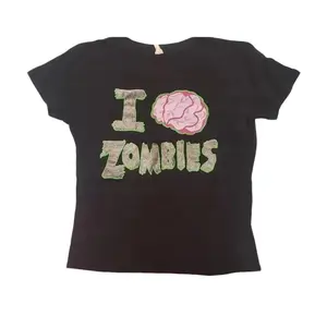Vintage I Love Zombie Baby Tee, Y2k Style Aesthetics Streetwear, Women Tee Summer, Casual Goth 2000s Vintage Grunge Letter Short Sleeve Crop Top, Emo Girl, Downtown Girl Baby Tee, Summer Outfit, Downtown Girl Baby Tee, Gift For Her, Outfits