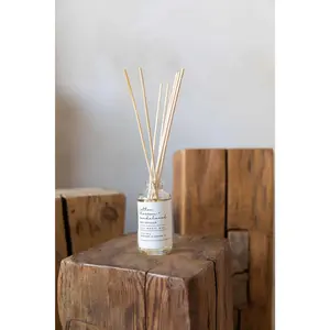 Cotton Blossom + Sandalwood Reed Diffuser
