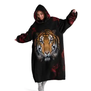 hoodie blanket，Wearable Blanket，Hooded Blanket, cozy hooded blanket, Wearable Tiger Print Flannel Blanket, Soft Warm Throw for Sofa, Home Leisure, Air Conditioning, Nap, Office Bed Camping Travel Gift，Christmas Gift,Valentine's Day gift