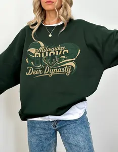 Milwaukee Buck, Vintage Milwaukee Buck Sweatshirt \ T-Shirt, Bucks Sweater, Bucks T-Shirt, Vintage Basketball Fan Shirt, Retro Milwaukee