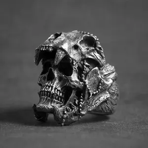 [Limited time event] Halloween flaming skull ring punk style retro design matching jewelry gift versatile fashion personality creative design