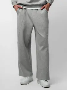 Fioboc Men‘s CozySpacer Fall Drawstring Wide Leg Pants Curved Design