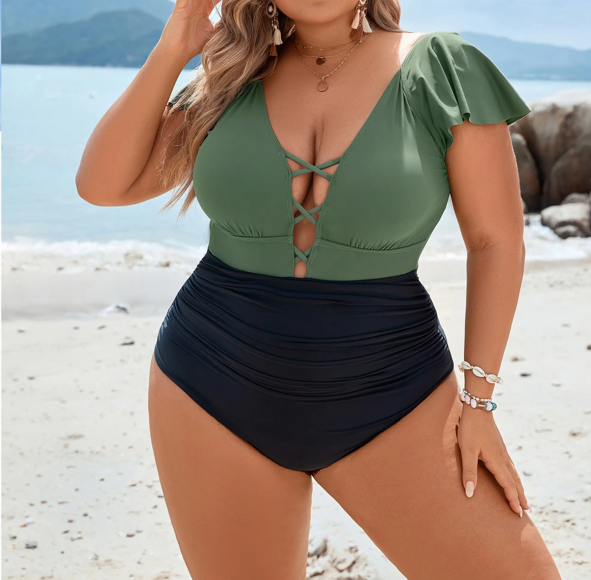 Blooming Jelly Women's Plus Size One Piece Swimsuit Tummy Control Bathing Suit Vintage V Neck Swimwear #SwimWeek #Summervibes