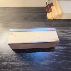 Wooden fingerbord ledge Wooden fingerbord ledge