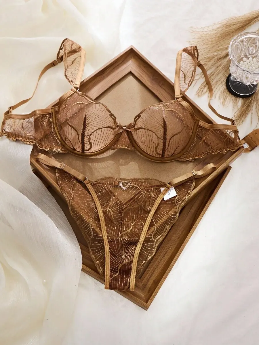 Seduluxe 2pcs Women's Black Sheer Embroidery Bra Set, Wireless Non-Padded Lingerie Set Hollow Out Lingerie Push Up Lingerie Set Underwire Lingerie Set Brown Lingerie Lingerie Set Push Up