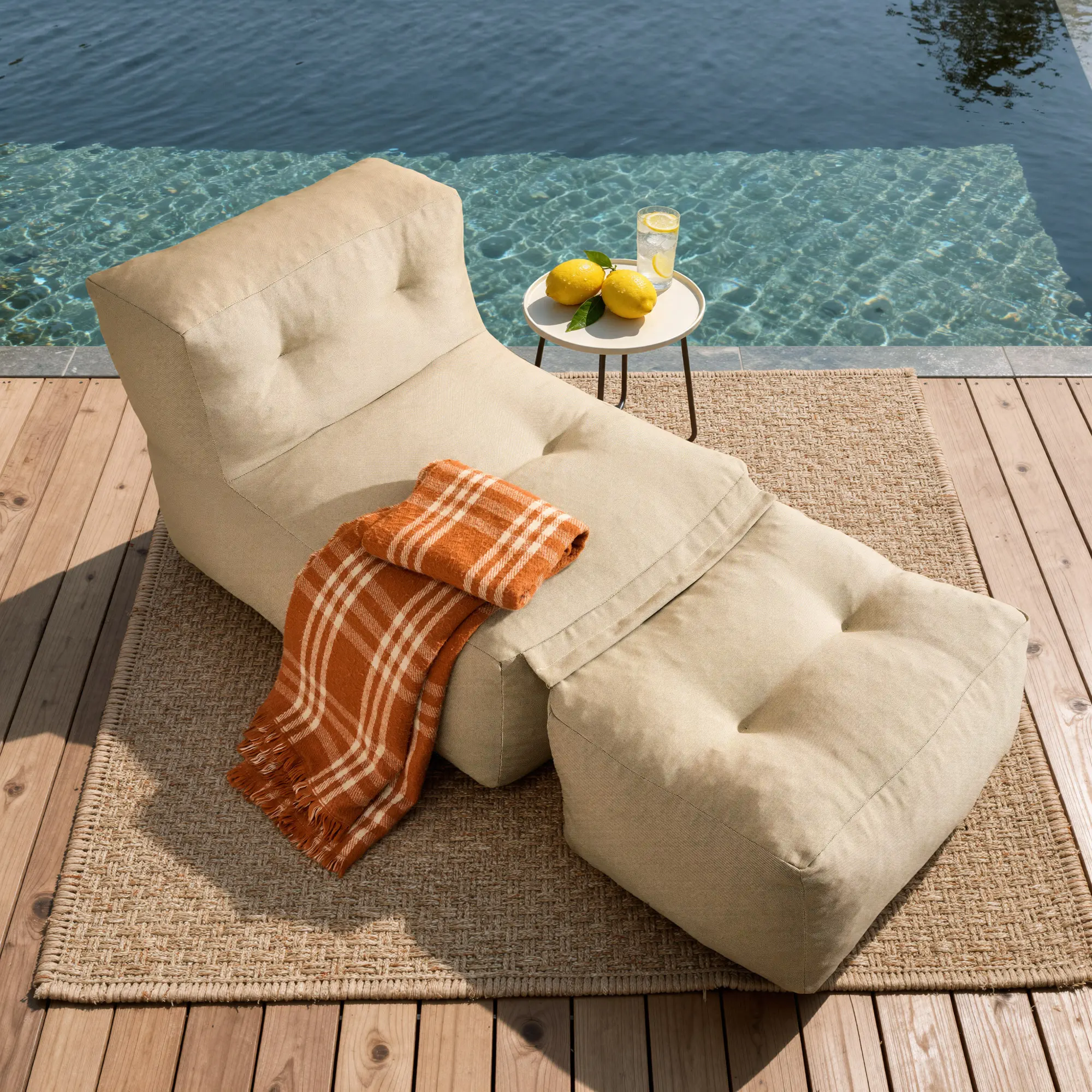 XIZZI Outdoor Indoor Bean Bag Chair with Ottoman, 2-in-1 Lounge Beanbag with Foam Filling, Waterproof Outdoor Bean Bag & Full-Body Support for Patio Deck Poolside Backyard, No Assembly Required deskmakeover