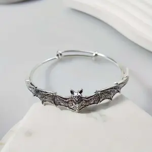 High Quality Silver Bat Bracelet - Adjustable Length Punk Style Animal Hand Jewelry, Daily Fashion Accessory (Punk Style Jewelry Category), Bracelets
