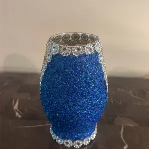 Centerpiece vase