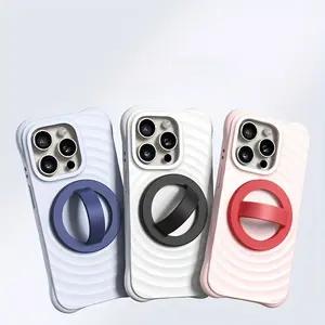 Magnetic silicone comfortable ring buckle phone stand, a soft Magsafe ring-shaped clamping device suitable for the back of iPhone, is very convenient to install and remove, and is compatible with Magsafe protective cases.magnetic phone holder