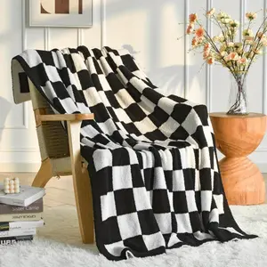 1 Piece Lightweight All-Season Thin Flannel Blanket - Breathable Thickened Double-Sided Bedspread, Black and White Design, Suitable for Bedroom, Sofa, Dormitory - Machine Washable, Halloween/Christmas Gift, Year-Round Use, Durable Home Decor