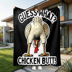 1pc Farm Rooster Butt Funny Pattern Flannel Blanket Black Printed Blanket with Chicken Butt Humor Quote Cartoon Animal Elements Sofa/Bedroom/Office/Car/Travel Warm Blanket Christmas Holiday Gift Birthd