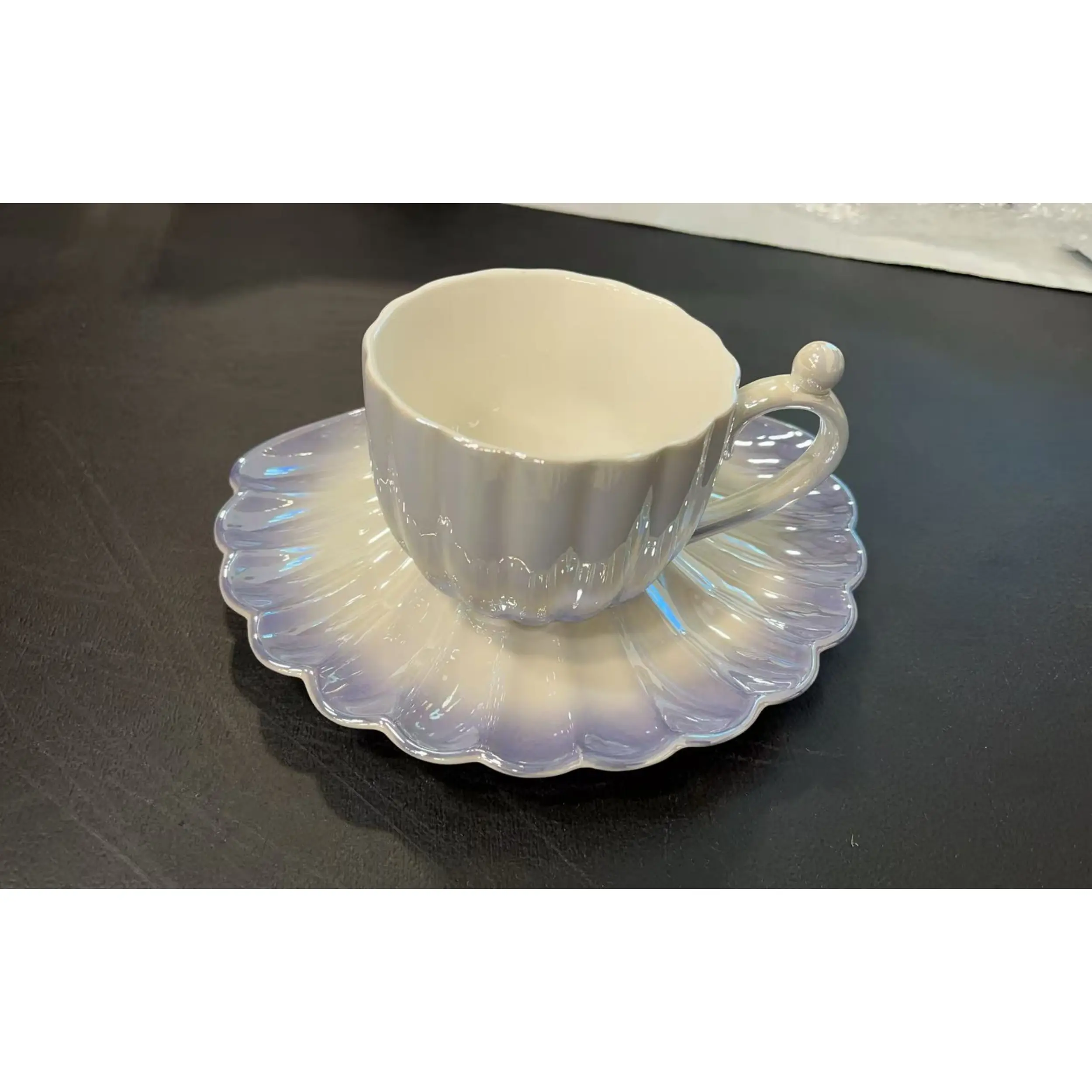 8oz Handcrafted Pearl Shell Ceramic Cup and Saucer Set, Vintage Gradient Teacup Coffee Set for Afternoon Tea, High-Quality Christmas Gift Drinkware
