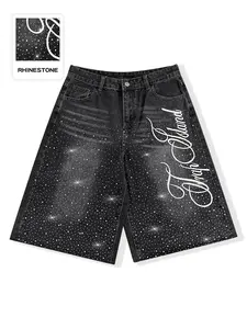 Diamond-studded embroidered casual jeans, cropped jeans, letter-embroidered casual jeans, high-waisted letter-embroidered shorts, American street style, fashionable daily wear, suitable for all seasons