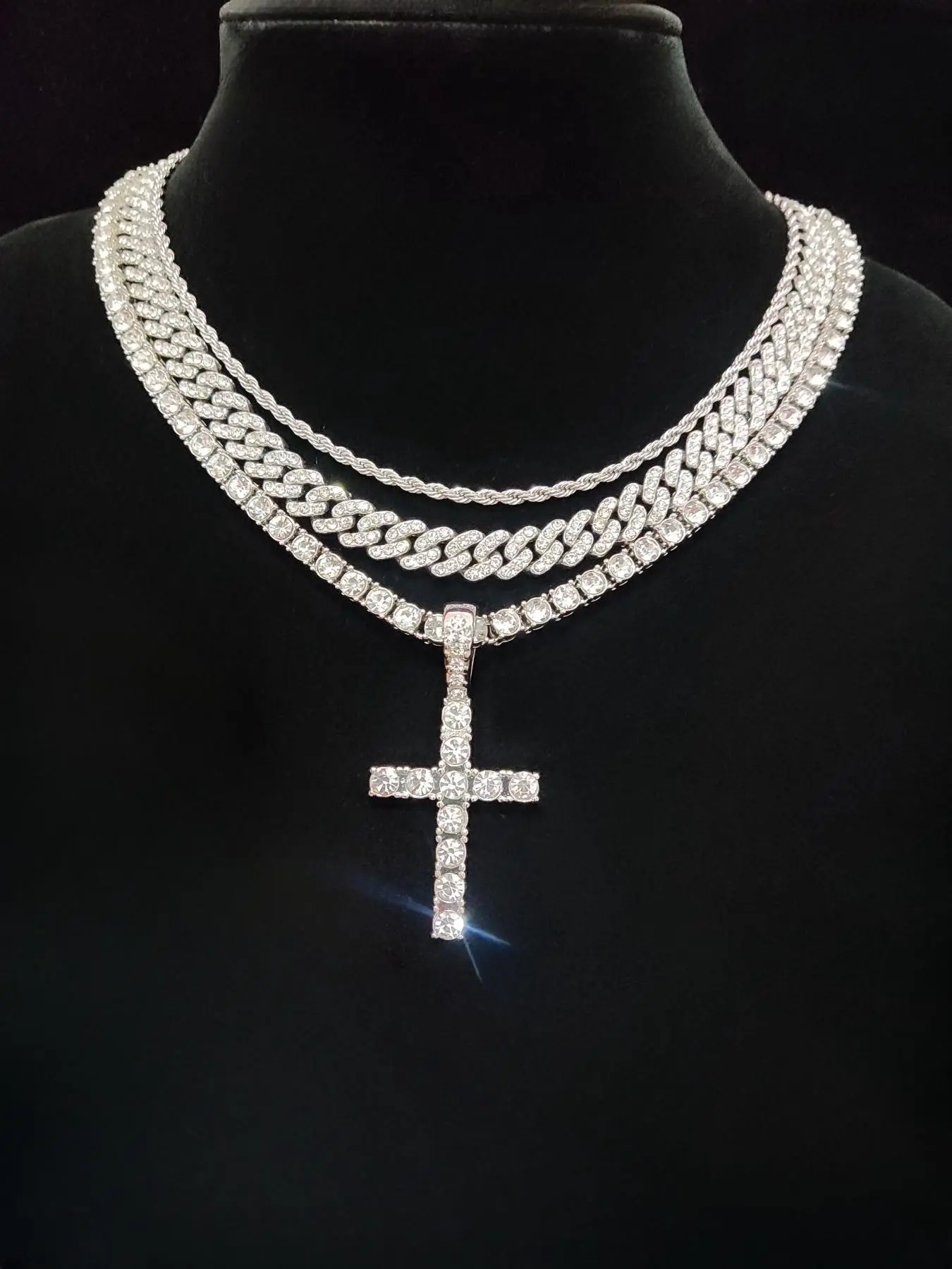 Summer Rhinestone Decor Cuban Link Chain Necklace & Cross Charm Necklace for Men & Women, Punk Style Exquisite Trendy Hip Hop Iced Out Jewelry As Gift Necklace Set