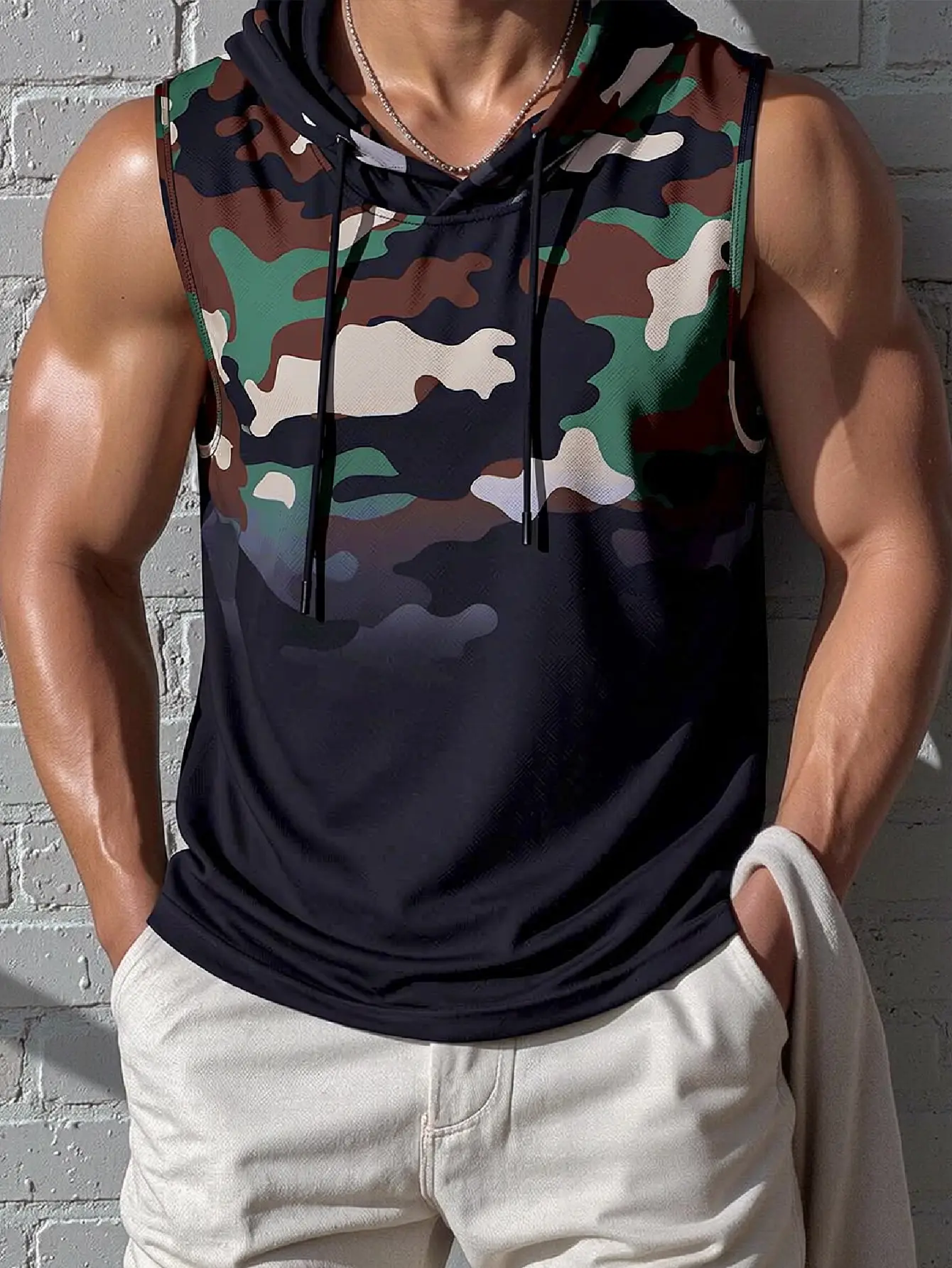 Men’s military-style camouflage gradient hooded tank top—wrinkle-resistant, abrasion-resistant fabric; 3D cut; urban functional style; ideal for gym workouts and light outdoor activities; a summer essential men’s tank top. Stylish Vest Wetsuit Sleeveless