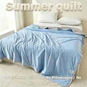 Nordic Style Cool Ice Silk Summer Quilt, Lightweight Dual-Sided Air Conditioning Blanket, Large Size, Suitable for All Seasons