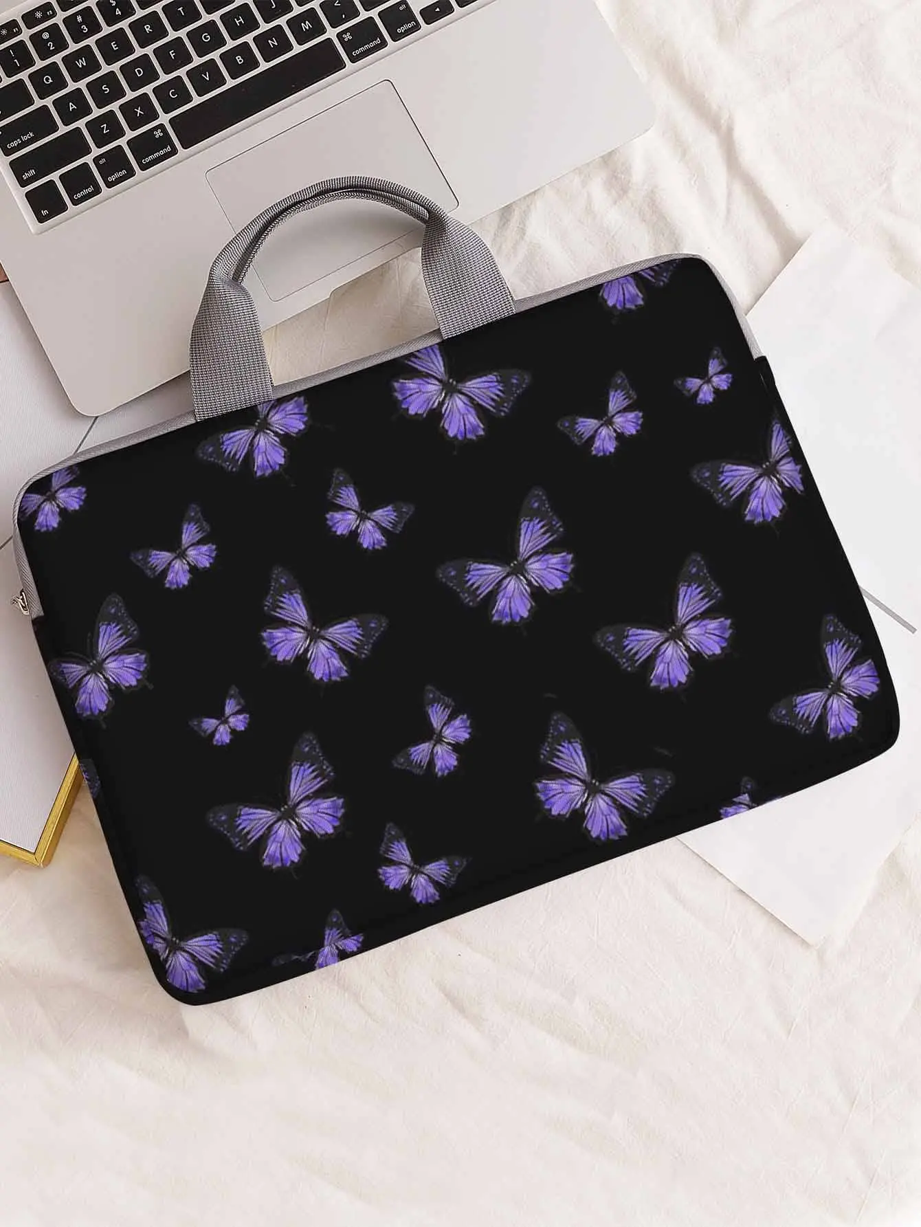 Women's Chic Female Butterfly Novelty Print Laptop Sleeve - Portable Protective Case, Black & Purple, 13-15 in, Silver Zipper, Lightweight for Work & Leisure, 13-15 Inch, Carry Bag, Printed, Purple Butterfly Art, Butterfly Print