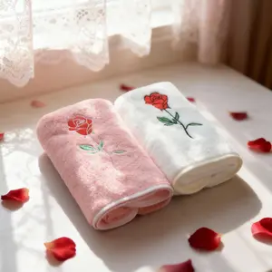 1pc, 35x75cm300gsm Coral Fleece Face Towel Hand Towel Guest Towel Embroidered Towel Red Pink Rose Embroidery Luxury Flower Design, Perfect for Valentine's day Gift Room Bathroom Decoration Home Decor