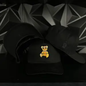 Barry bear SnapBack hat-black