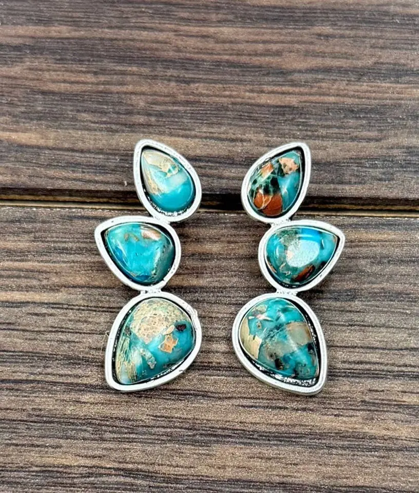 1.4" Turquoise Spike Stud Earrings