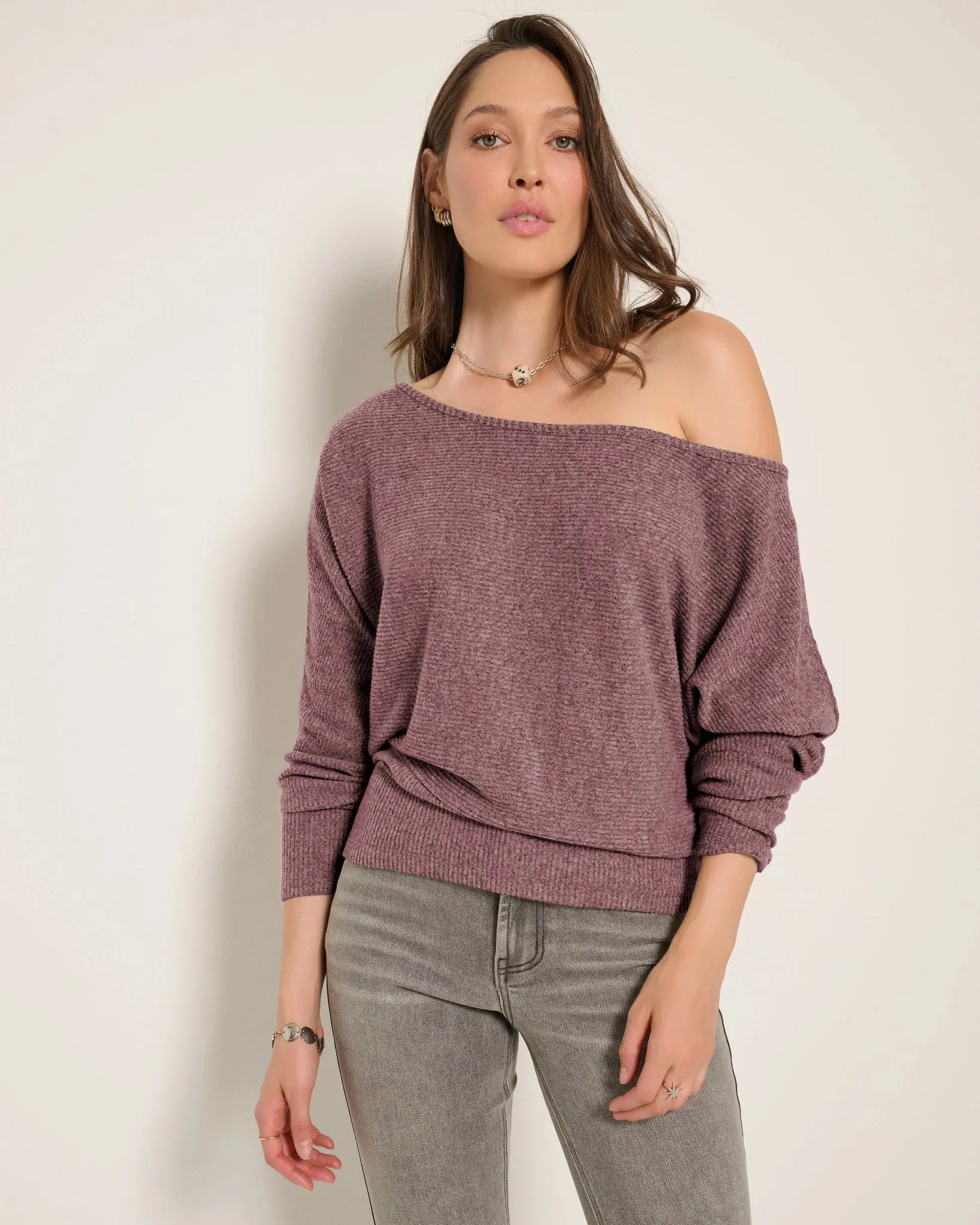 【YILON MADE】 Shoulderoff mini OP MORE TO COME Mindy Off Shoulder Top in Red & White Dot | REVOLVE