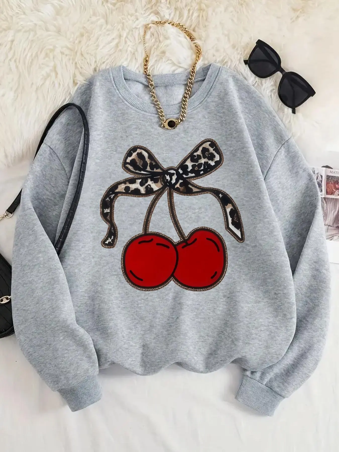 Women's Cherry Print Crew Neck Sweatshirt, Casual Fashion Long Sleeve Pullover for Daily Wear, Ladies Fall & Winter Clothes, Hoodie, Tops, Womenswear, Casual Pullovers
