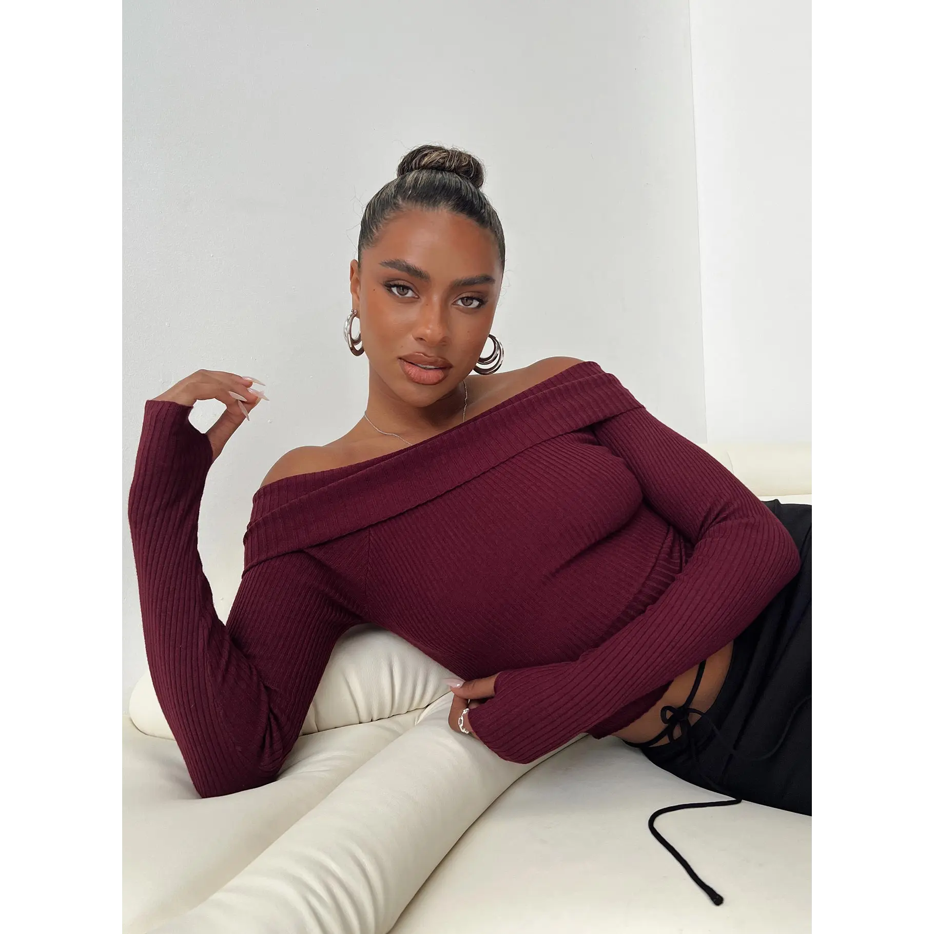 Morley Off Shoulder Sweater Burgundy