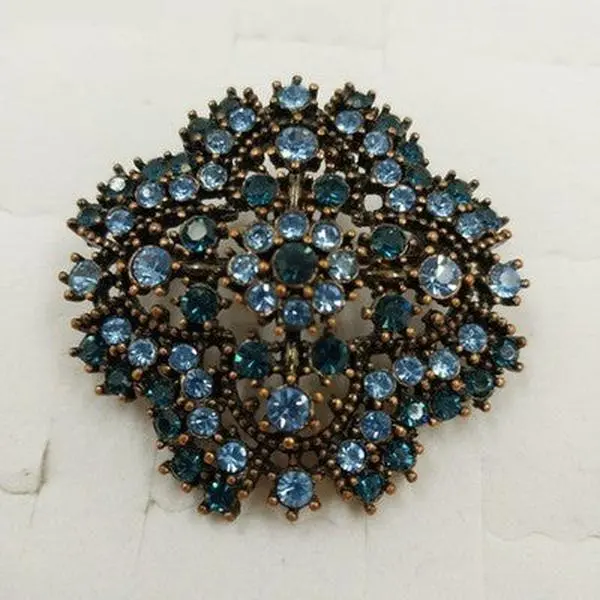 Filigree Brooch Pin Blue Faceted Rhinestones Bronze Tone Juliana Style