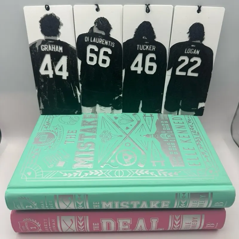 Off Campus Inspired Hockey Player Bookmarks | BookTok Hockey Romance Bookmark | 3D Printed Reader Gift