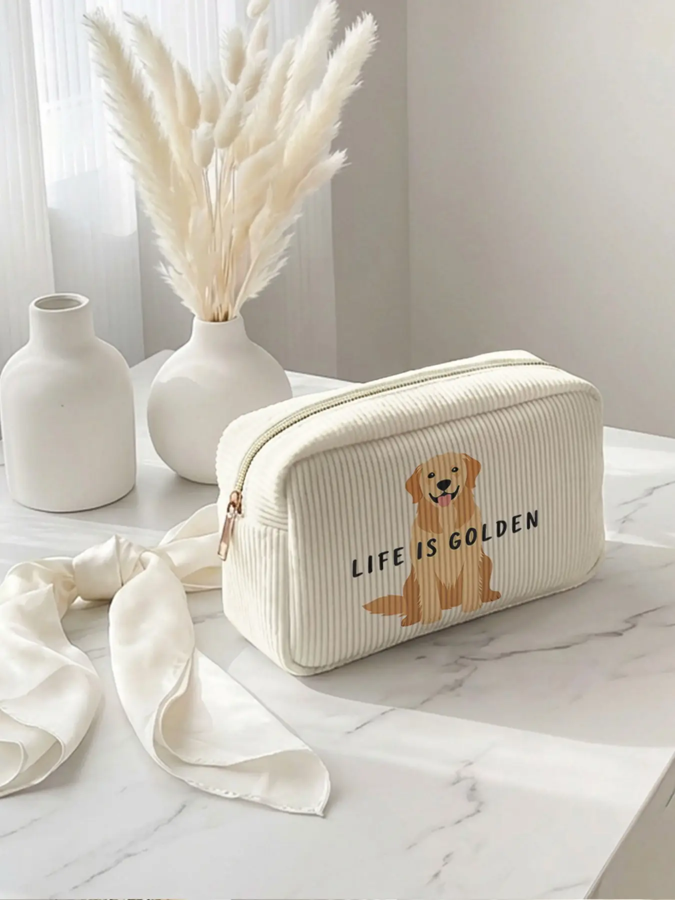 1 piece of golden retriever+LIFE IS GOLDEN 2D printed makeup bag, Makeup Pouch, Cosmetic Bags, large capacity design|suitable for all seasons/general use|can hold daily skincare products and various cosmetics|suitable for life and travel