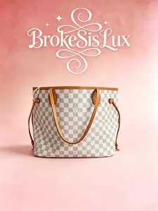Pre-owned Louis Vuitton LV Neverfull Bag Featuring Iconic Damier Azur Checkerboard Pattern