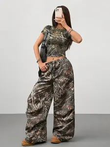 Women's Camouflage Tree Branch Cropped T-shirt + Wide-leg Pants Two-piece Set - Tree Pattern Leaf Camouflage Print Y2K Hot Girl Style Casual Outfit Casual Matching Set