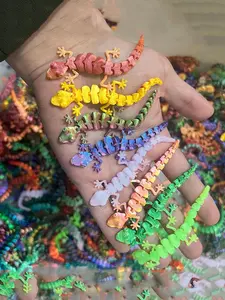 10pcs 2d Plane, 3d Printed Mini Articulated Animal Simulation Geckos, Pla Material, Colorful, Cute Animal Design, Funny Cat Body Joints Movable Small Ornaments, Suitable for Other Holiday Decorations and Ornaments, Interesting Home Decor Ornaments