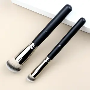 Concealer Brush 193 Angled Under Eye Makeup Small Foundation Precision Face Blending Brush for Blending Concealing Contouring Eyeshadow Foundation Highlighting
