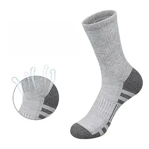 1 Pair Athletic Socks, Random Color – Cushioned Breathable Sport Socks