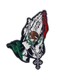 Mexican Hands Praying Brooch Pin Badge, Cartoon Design, Fashion Accessory, Men Accessories, Perfect for Backpacks Bags Cultural Jewelry Gift Accessories, Brooch Pin Clip