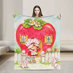 Cartoon Strawberry Playhouse Plush Travel Throw Blanket - Cute Lightweight Cozy Fuzzy Plush Comfy Flannel Bedding Sofa Bedroom Dorm Couch Blanket Gift for Boys Girls Kids