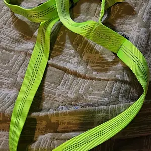 Product Review of iYoShop Hands Free Dog Leash with Zipper Pouch, Dual Padded Handles and Durable Bungee for Walking, Jogging and Running Your Dog from d**2