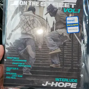 BTS- Hope on the Street Album