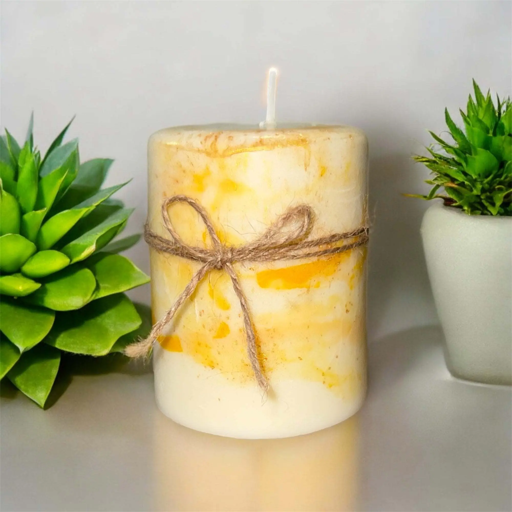 KC Marble Luxe Pillar Candle – Thick Decorative Candle for Modern Interiors