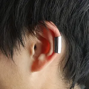 1 piece Men's Long Tube Ear Clip, Geometric Non-Pierced Ear Cuff, Unique Fashion Style