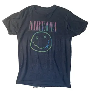 Nirvana Smiley Face Graphic Band T Shirt Men’s Black Short Sleeve Tee TS02