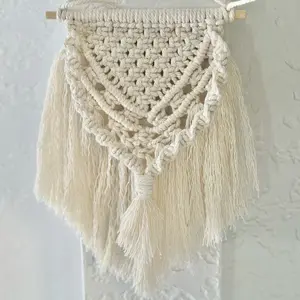 Wisp and Willows Co. shop logo