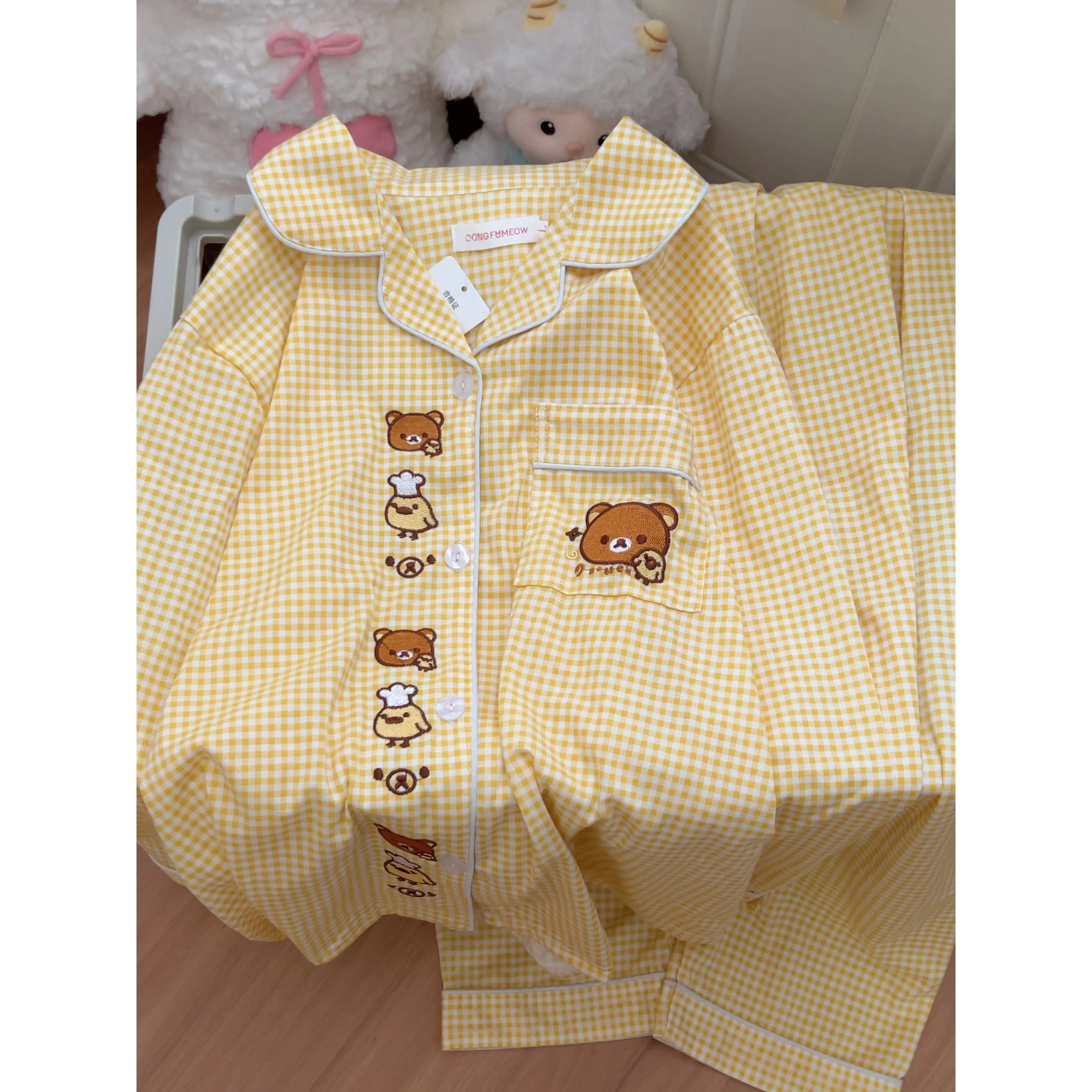 Rilakkuma Joke Bea Women's 2-Piece Pajama Set, Long-Sleeve Nightwear Loungewear Pyjamas, Yellow Plaid Cartoon Home Clothes for Spring & Autumn