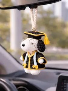 Handmade Crochet Graduation Dog Car Hanging, Amigurumi Graduate Dog Plush Charm, Cute Car Mirror Ornament, Class of 2026 Graduation Gift