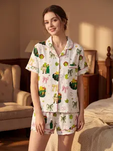 Women's Shrek Sleepwear Set, Womenswear, Soft Lightweight Pajamas, Pjs, Comfortable Casual Everyday Wear, All-Season Fitted Nightwear, Cute Cartoon Pattern, Loungewear, Homewear