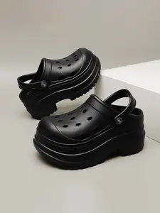 Women's Punk Style Hole Shoes, Slippers Shoes, Eva Material Chain Print, Comfortable Garden Shoes, Thick Sole Design, All Seasons Wear, Cool Slippers