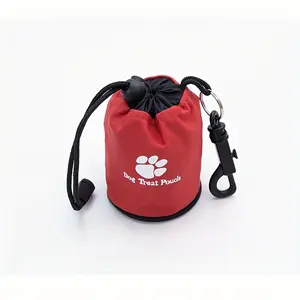 Clip-On Dog Treat Pouch — Portable & Durable Polyester Pet Training Bag and Dog-Walking Pouch. Features a Paw Print Design, Drawstring Closure, and Zippered Pocket—Perfect for Carrying Treats and Dog Snacks on the Go.